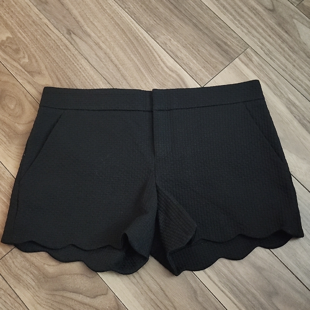 🔥Cute Chic Black Scalloped Hem Women Shorts